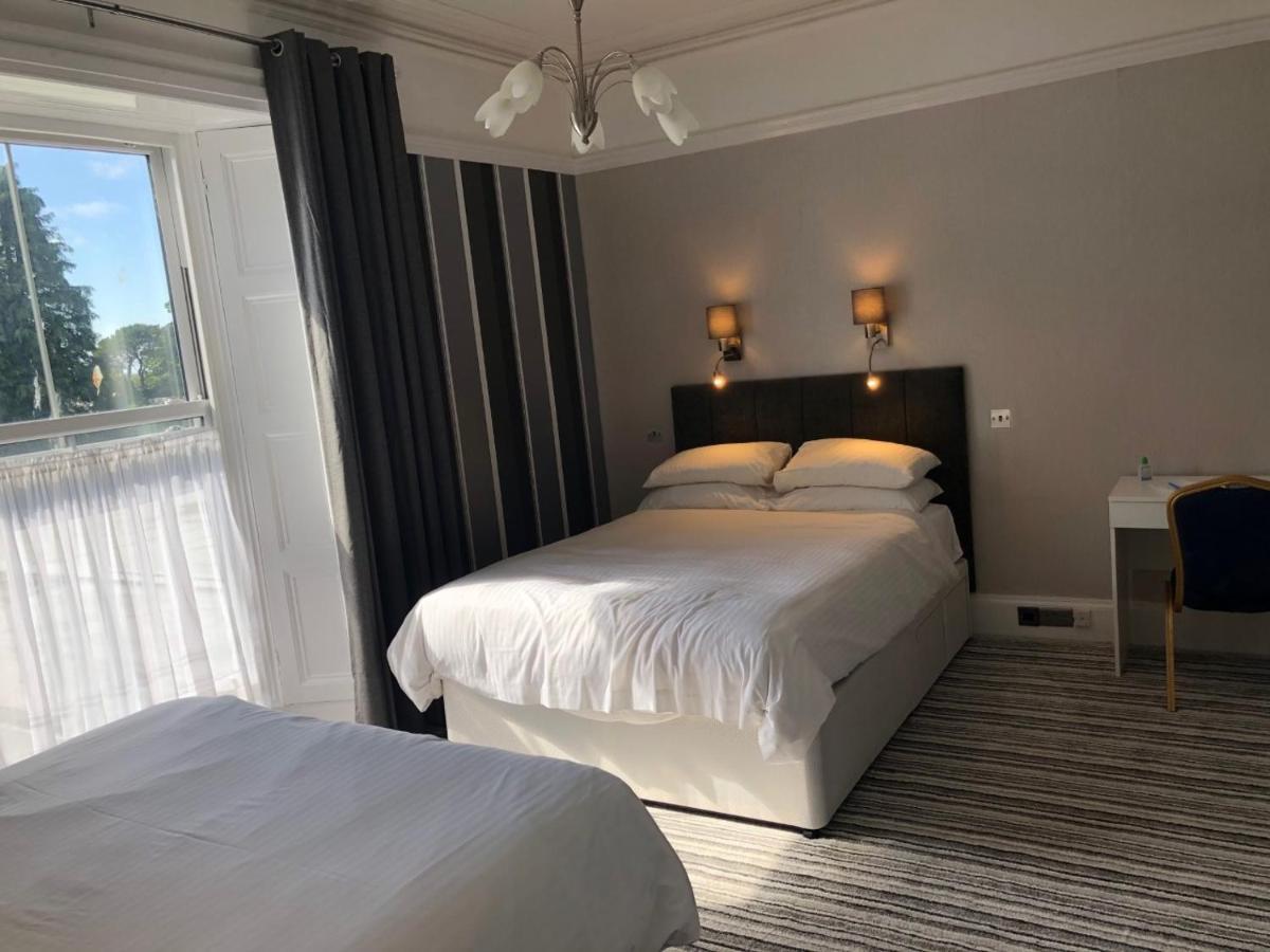Lowenac Hotel 캠본 외부 사진